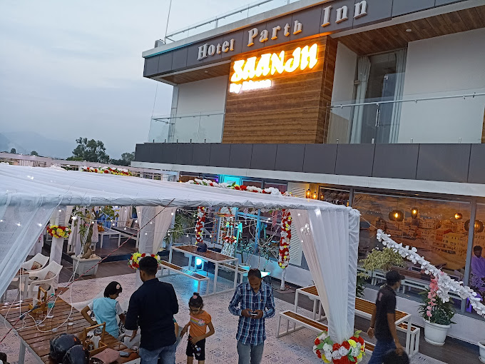 Saanjh Rooftop Cafe & Restaurant - Haldwani 