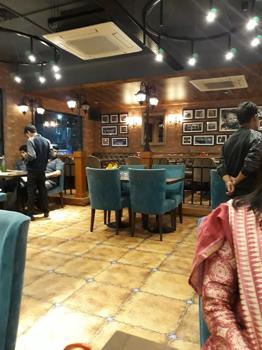 Himalayan Roots Restaurant, Haldwani