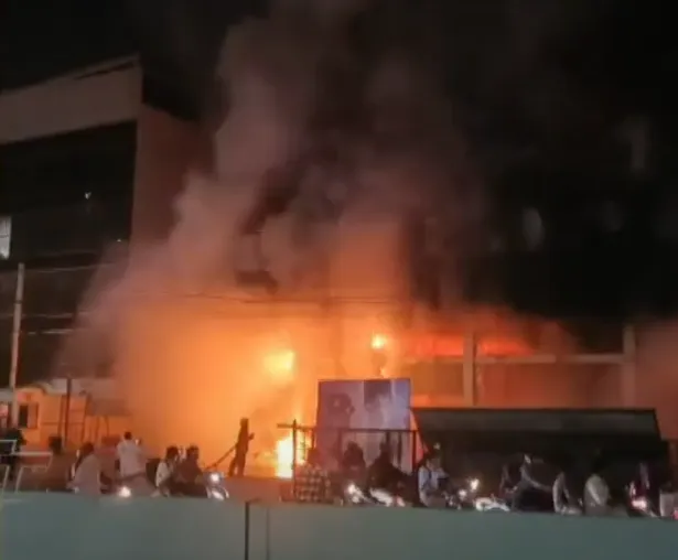 Massive Fire Destroys Automobile Showroom in Hyderabad’s Madhapur 